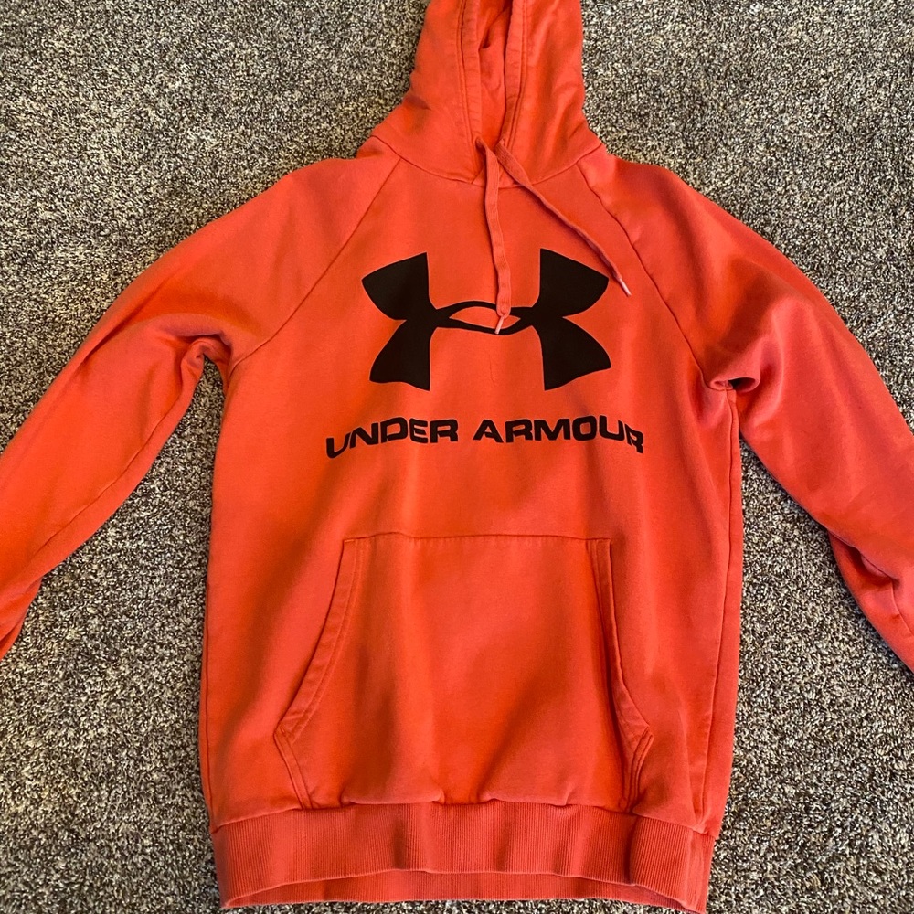 Under Armour Sweatshirt